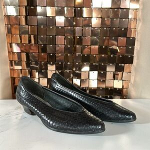 Woven Leather Low Heel Flats - Black